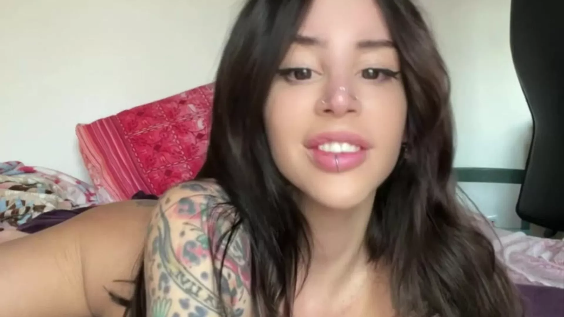 Alex Mucci onlyfans lying on the bed bare naked