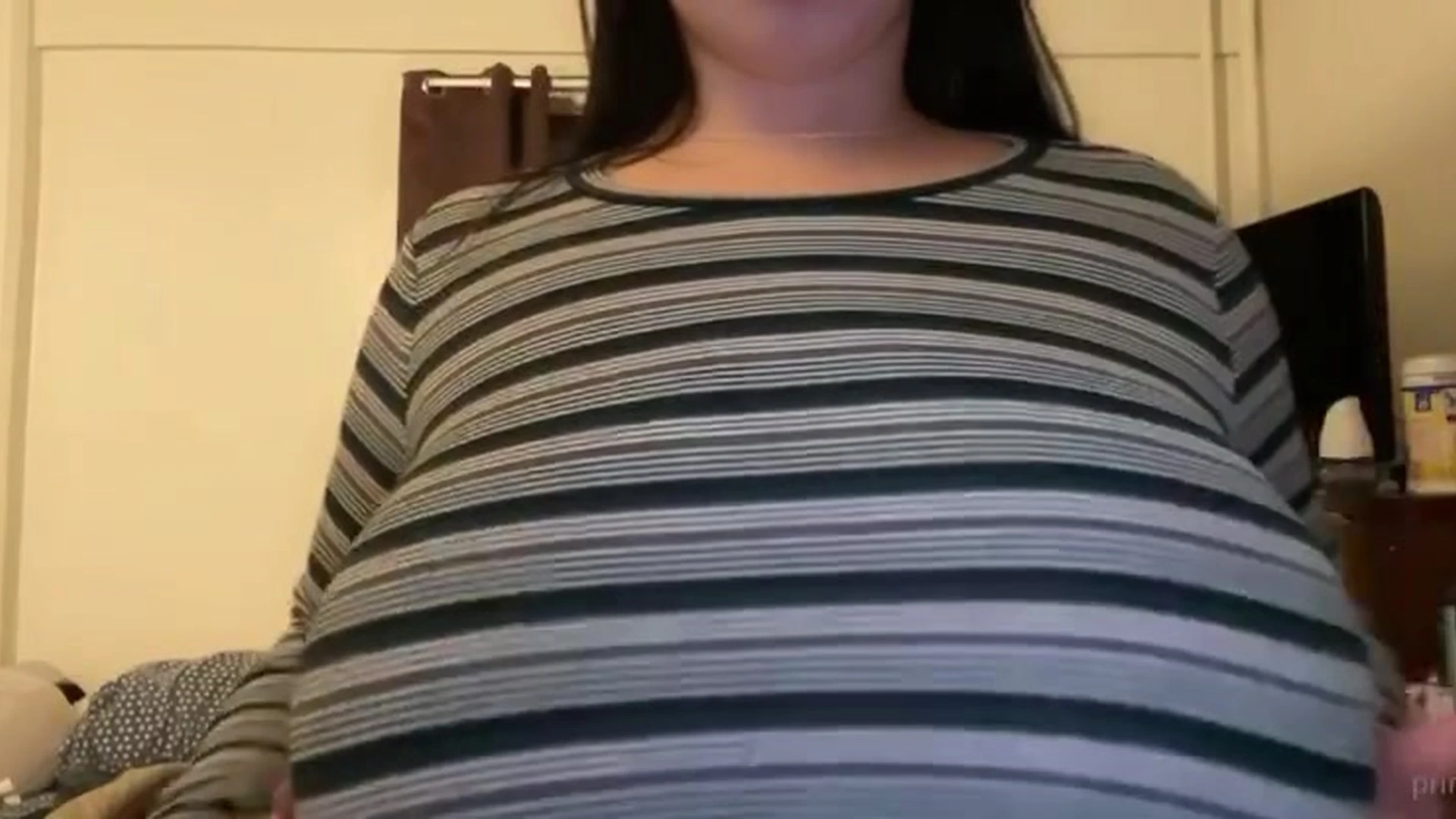 onlyfans leaked porn AudryAdames lifts up her top while her big tits pops out