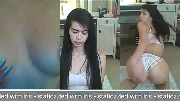 Ariana Mumtaz onlyfans  playing with her pussy on camera
