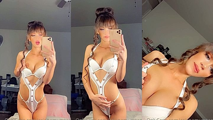 slim Ariana Mumtaz taking slefie wearing a sexy lingerie