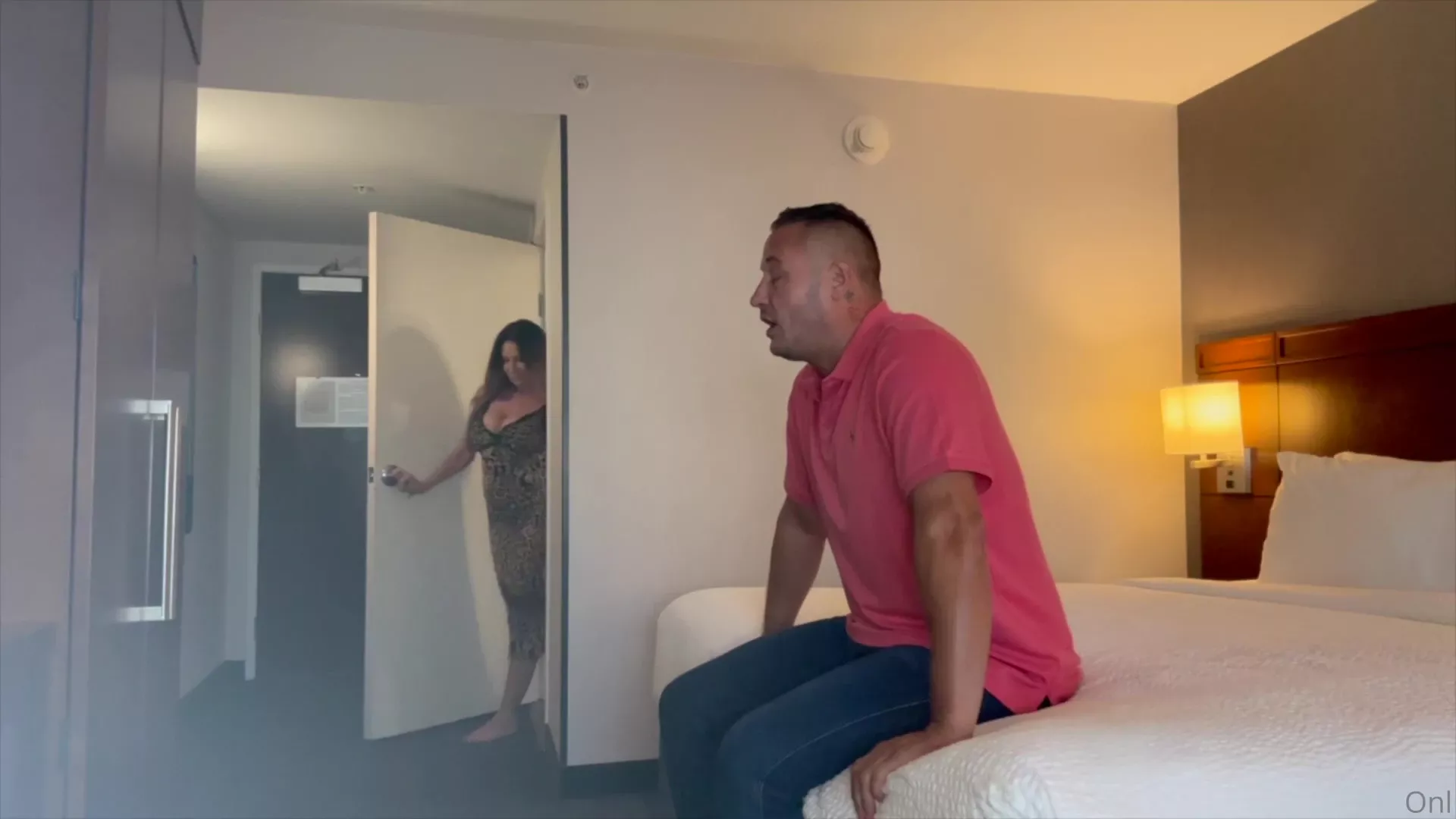 Christy Canyon pay a visit to boyfriend to get fucked in doggy style