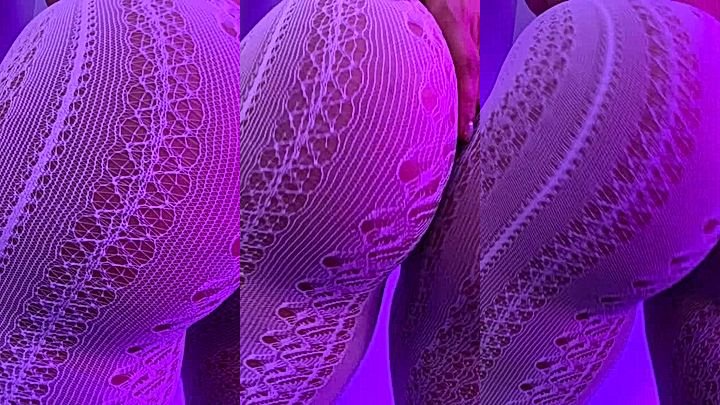 Ginasavagex onlyfans wearing a net pant shaking her big ass on camera