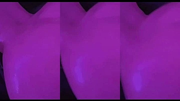 nude Ginasavagex fucking a dick in doggy position