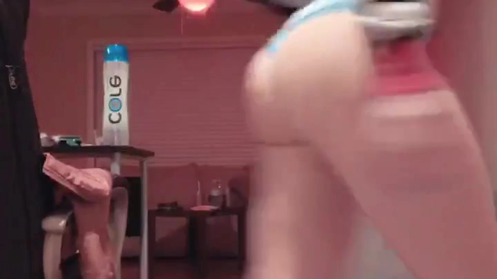WoeAlexandra onlyfans shaking her ass in newly leaked video